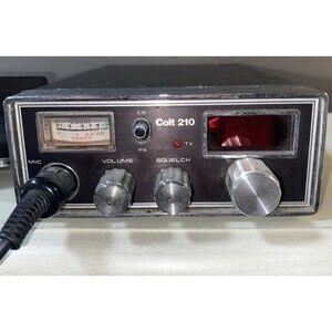 Vintage Colt 210 CB Radio with Mic   Untested